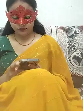 Cute-angle-1 online show from February 10, 2026, 4:06 pm