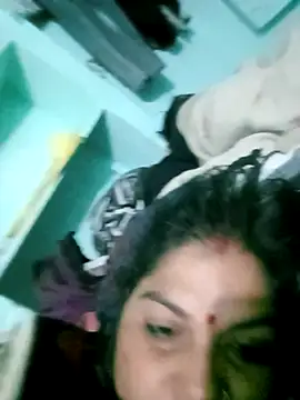 Rajnilodhi4788 online show from January 12, 2026, 11:20 pm