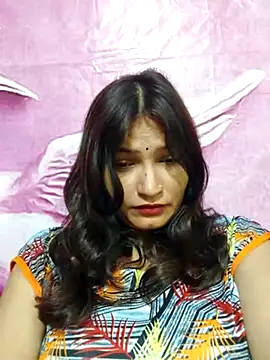 Snapshot of Priyaa_1433 chatting on July 17, 2026, 5:32 pm Priyaa 1433 online show from July 17, 2026, 5:32 pm