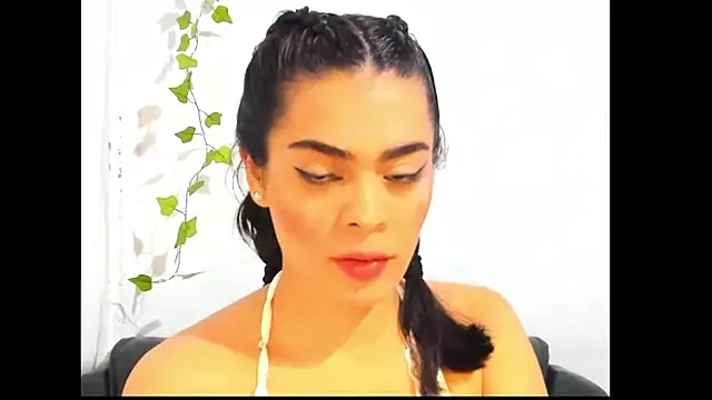 Antonella Gomez22 online show from May 30, 2026, 6:53 am