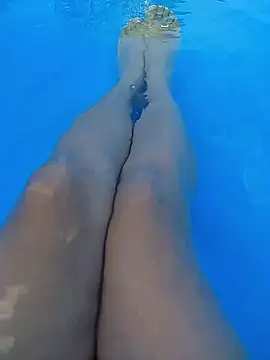 Velmoramoon11 online show from January 10, 2026, 10:27 pm