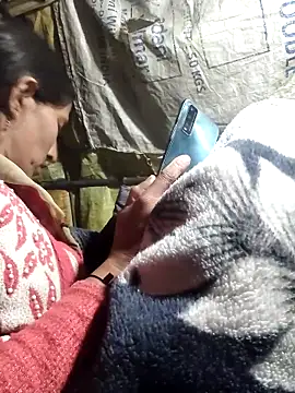 Bhavna8080 online show from February 7, 2026, 2:58 pm