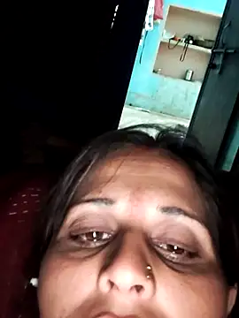 Bhavna8080 online show from May 25, 2026, 2:38 pm