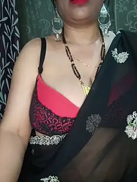 Hot-BHABHI696 online show from April 18, 2026, 7:07 pm