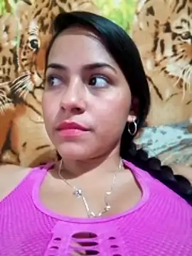 Snapshot of Maliha_21 chatting on June 22, 2026, 1:22 am Maliha 21 online show from June 22, 2026, 1:22 am