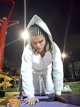 laperracobarde online show from February 28, 2026, 2:22 am