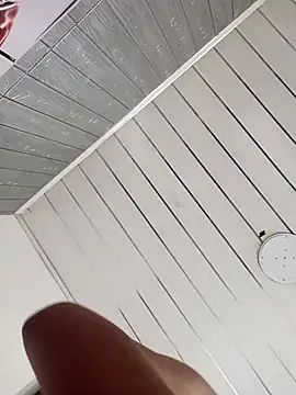 honeyluxe  online show from March 12, 2026, 4:40 am