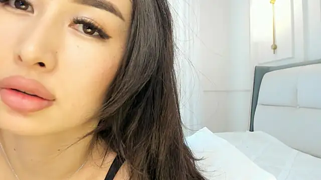 SayokoMia S online show from April 19, 2026, 10:27 am