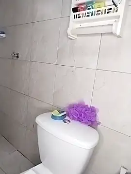 Snapshot of andrea_rose69 chatting on February 3, 2026, 2:55 pm andrea rose69 online show from February 3, 2026, 2:55 pm