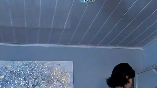 vicky fant4sy online show from April 18, 2026, 7:07 pm