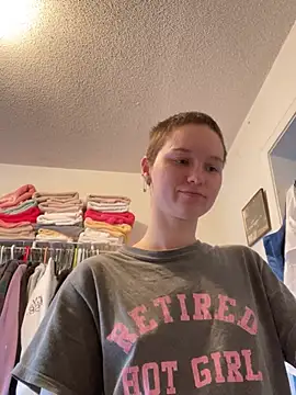 SugarNCinnamon online show from February 11, 2026, 10:20 pm