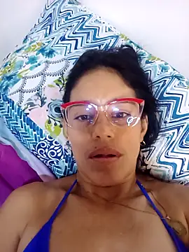 Snapshot of Elizabeth_manzon chatting on June 11, 2026, 6:32 am Elizabeth manzon online show from June 11, 2026, 6:32 am