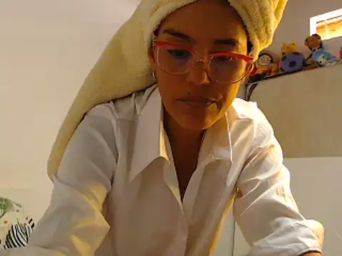 Snapshot of Elizabeth_manzon chatting on July 16, 2026, 7:55 pm Elizabeth manzon online show from July 16, 2026, 7:55 pm