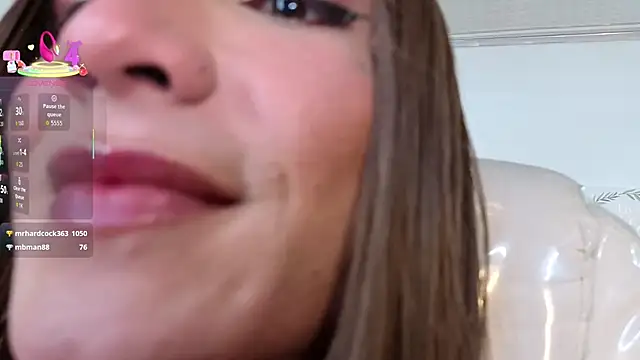 Kendry fox420  online show from April 19, 2026, 6:10 pm