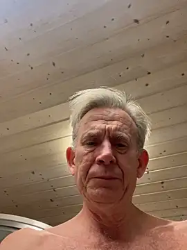 Pierre4tjyxx online show from January 31, 2026, 7:34 pm