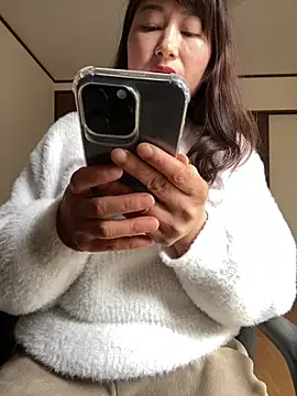 69 yuna 69 online show from January 11, 2026, 4:52 am