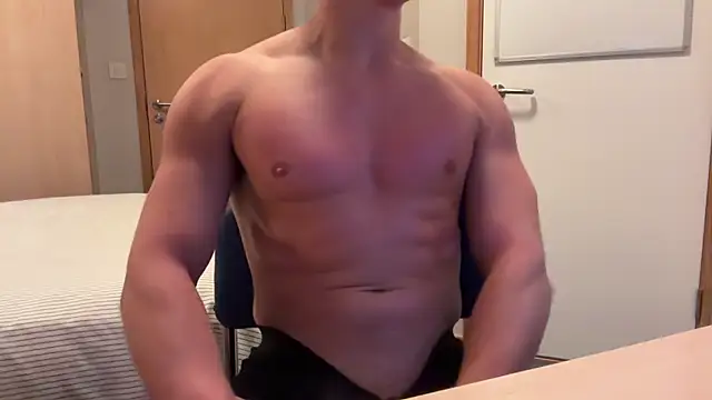 Tommy2165 online show from April 19, 2026, 8:33 pm