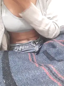 Royal Gril online show from February 11, 2026, 3:23 pm