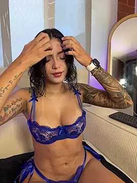 SofyDreammy online show from April 17, 2026, 10:34 pm