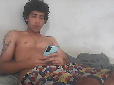 Snapshot of SirMocha22 chatting on June 19, 2026, 7:09 pm SirMocha22 online show from June 19, 2026, 7:09 pm