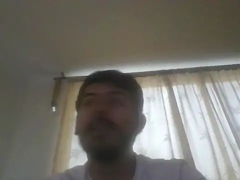 Mateotubbe online show from May 17, 2026, 9:37 pm