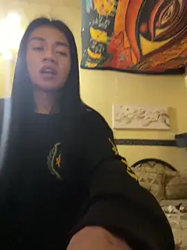 EnviousMaddie online show from May 7, 2026, 9:40 pm