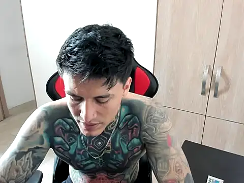 Chrissblack online show from January 7, 2026, 8:47 pm