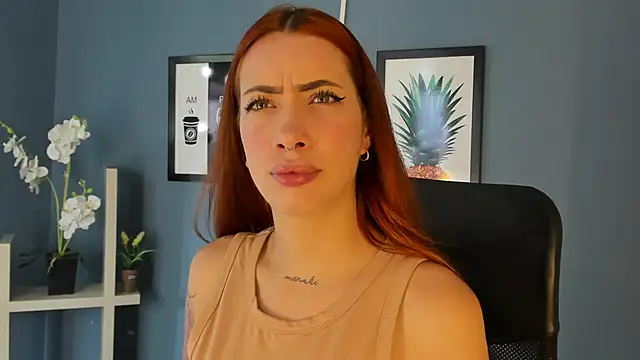 LolaGray   online show from March 2, 2026, 7:21 pm