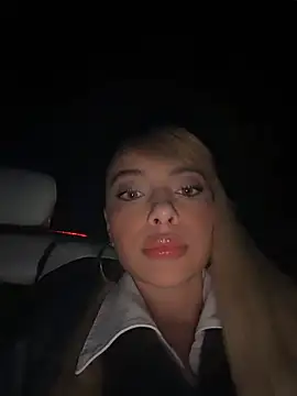 Ginevrafedez online show from February 8, 2026, 3:04 am