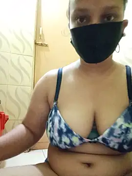 Snapshot of Taisha_Islam chatting on May 13, 2026, 6:59 pm Taisha Islam online show from May 13, 2026, 6:59 pm
