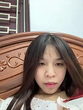 Lyli-122 online show from March 1, 2026, 10:37 am