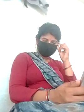 Snapshot of Jamuna_01 chatting on February 22, 2026, 6:27 am Jamuna 01 online show from February 22, 2026, 6:27 am