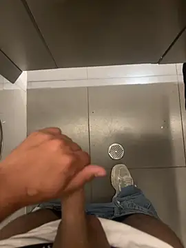 liam bronw online show from March 15, 2026, 10:39 pm