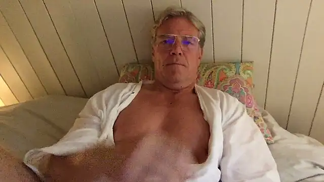 Snapshot of abibull chatting on July 21, 2026, 8:37 am abibull online show from July 21, 2026, 8:37 am