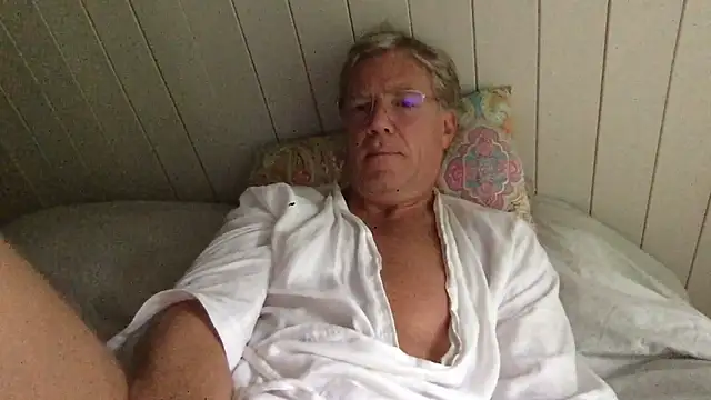 Snapshot of abibull chatting on July 23, 2026, 6:55 am abibull online show from July 23, 2026, 6:55 am