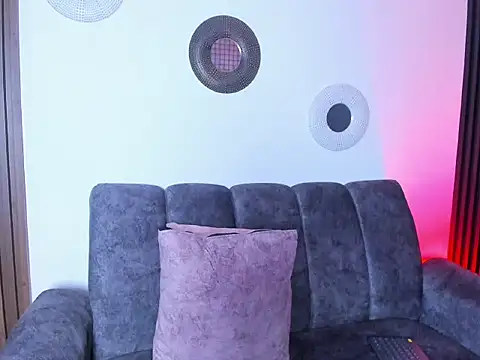 EbonyTanisha online show from February 18, 2026, 7:21 pm