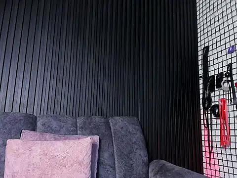 EbonyTanisha online show from February 14, 2026, 6:19 pm