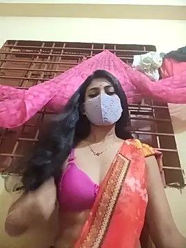 queenneha69 online show from May 4, 2026, 4:32 pm