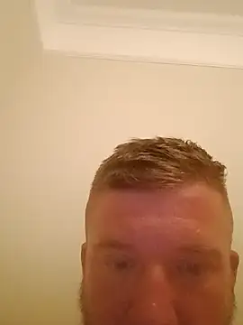 slutwifebbw online show from May 31, 2026, 11:38 pm