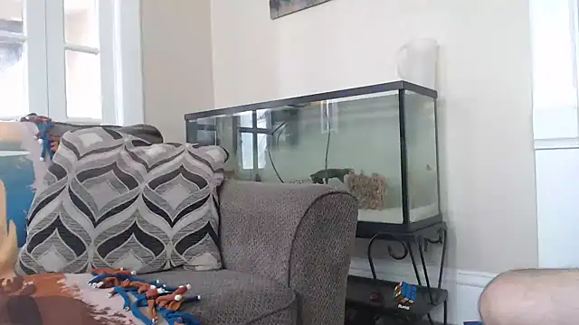 EspanolVato online show from April 13, 2026, 8:35 pm