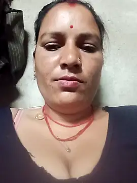 Hot hiuj online show from April 12, 2026, 11:19 pm