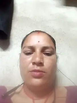 Hot hiuj online show from April 15, 2026, 11:27 pm