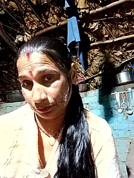 Snapshot of Hot_bhi38 chatting on February 23, 2026, 8:31 pm Hot bhi38 online show from February 23, 2026, 8:31 pm