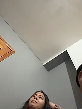 Bufu2213 online show from April 1, 2026, 2:57 am