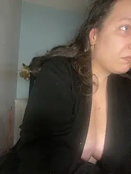 Snapshot of bellakay19 chatting on February 26, 2026, 5:07 am bellakay19 online show from February 26, 2026, 5:07 am