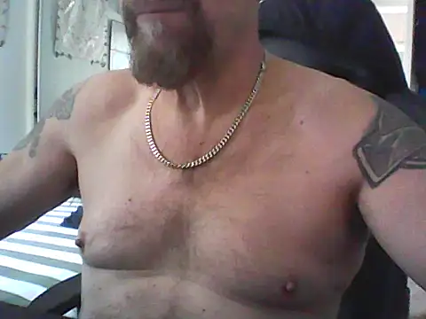 Snapshot of loudandproud chatting on April 23, 2026, 1:45 am loudandproud online show from April 23, 2026, 1:45 am
