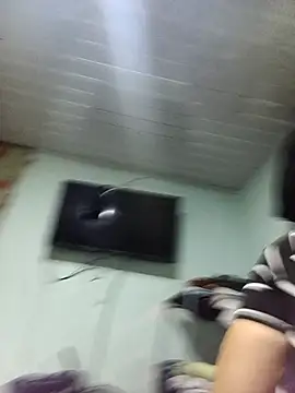 natalliecoopers online show from April 29, 2026, 3:00 am