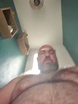 Snapshot of m-banshee chatting on June 21, 2026, 4:57 pm m-banshee online show from June 21, 2026, 4:57 pm