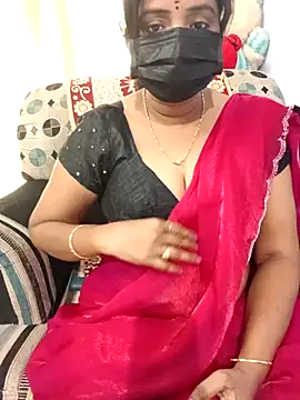 Tinarosy13 online show from March 5, 2026, 10:01 am