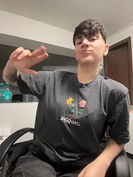 ravenryx online show from February 13, 2026, 3:56 pm